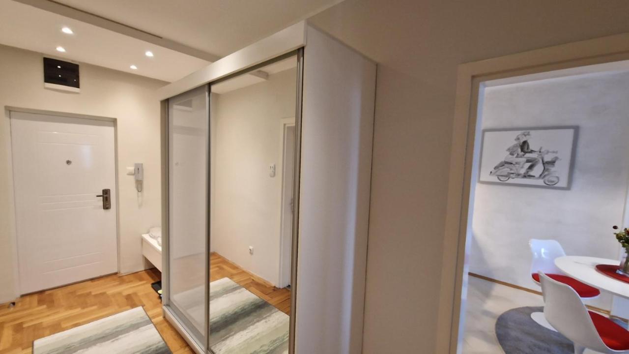 Lux Apartman Ava Kikinda 外观 照片