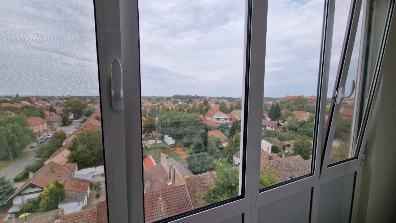 Lux Apartman Ava Kikinda 外观 照片